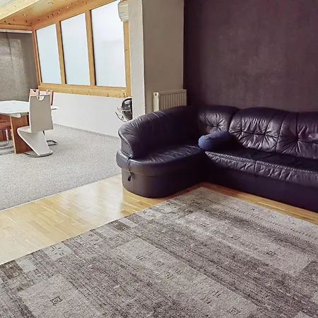 Feriehus Emi *
